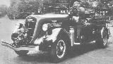 32k image of Studebaker 2W657 fire engine by Peter Pirsch Co, Kenosha