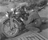 �������-���200